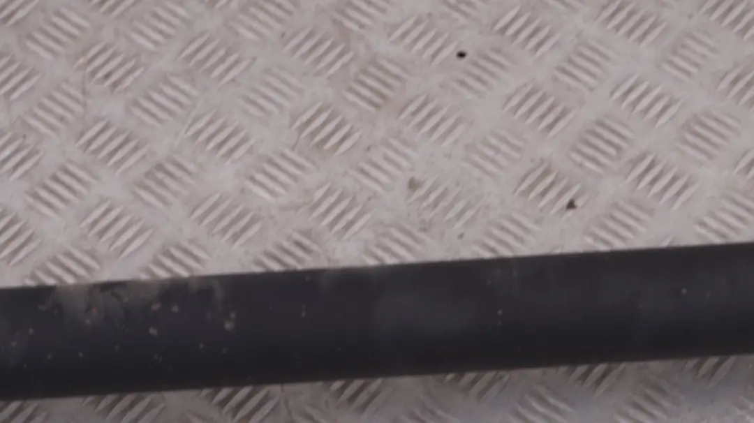 N53 Manual Drive Prop Shaft Propshaft Petrol to BMW 5 Series E60 E61 LCI 525i with Part number 7573580 BMW 5 Series E60 E61 LCI 525i N53 Manual Drive Prop Shaft Propshaft Petrol - SKU 7573580 - Part number 7573580