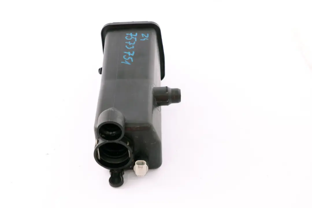 Coolant Expansion Tank Radiator Petrol to BMW Z4 E85 E86 with Part number 7573751 BMW Z4 E85 E86 Coolant Expansion Tank Radiator Petrol - SKU 7573751 - Part number 7573751