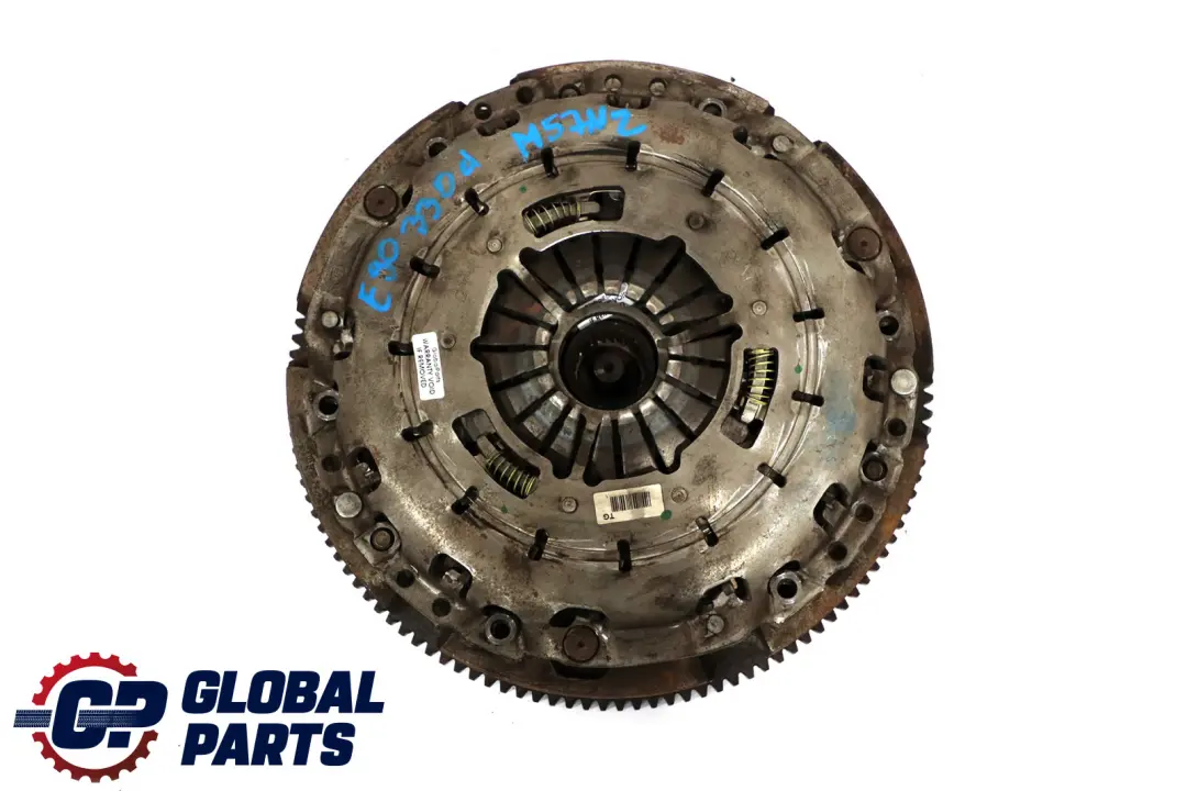 M57N2 Kit d'embrayage double volant moteur masse pour BMW E90 E91 E92 E93 330d à propos du numéro de pièce 7573791 BMW E90 E91 E92 E93 330d M57N2 Kit d'embrayage double volant moteur masse - SKU 7573791 - Numéro de pièce 7573791