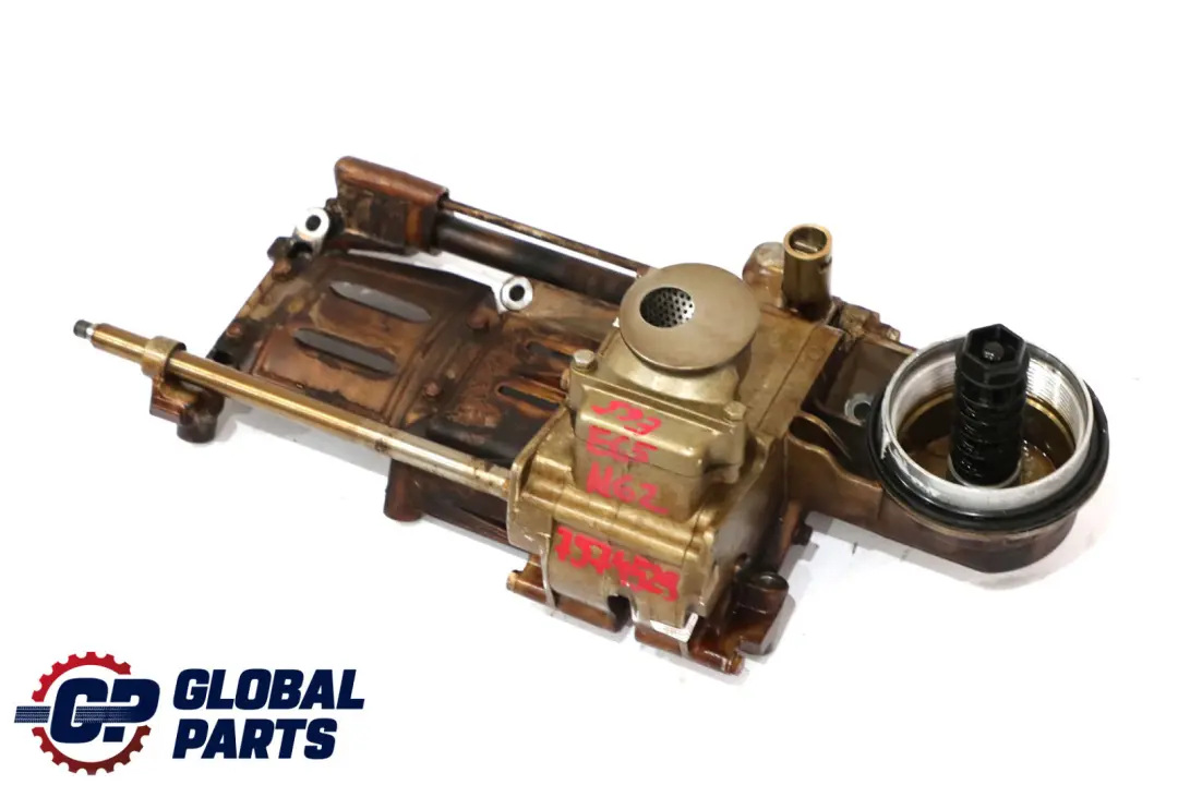 N62 Pompa Olejowa do BMW X5 E53 E60 E61 E63 E64 E65 o numerze 7574529 BMW X5 E53 E60 E61 E63 E64 E65 N62 Pompa Olejowa - SKU 7574529 - Numer Części 7574529