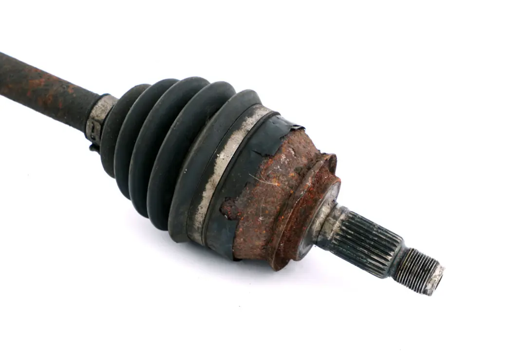 Półoś Przednia Prawa Przód Prawy do Mini Cooper S R52 R53 o numerze 7574850 Mini Cooper S R52 R53 Półoś Przednia Prawa Przód Prawy - SKU 7574850 - Numer Części 7574850