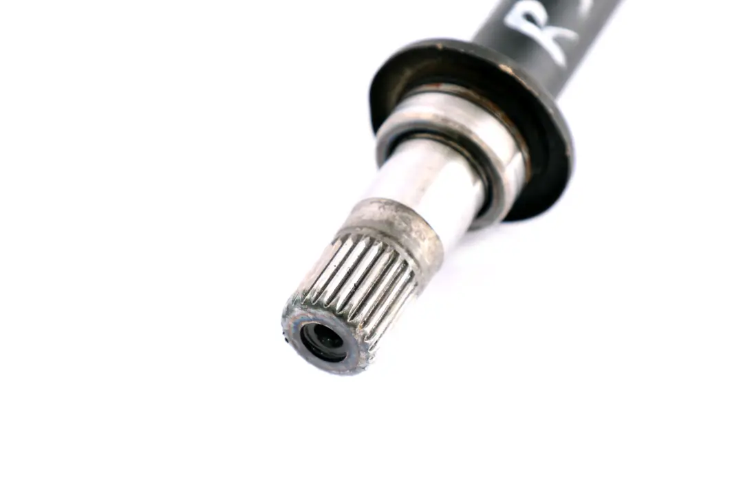 L'Arbre De Sortie avant Droit Essence Automatique pour Mini Cooper R50 R52 à propos du numéro de pièce 7574868 Mini Cooper R50 R52 L'Arbre De Sortie avant Droit Essence Automatique - SKU 7574868 - Numéro de pièce 7574868