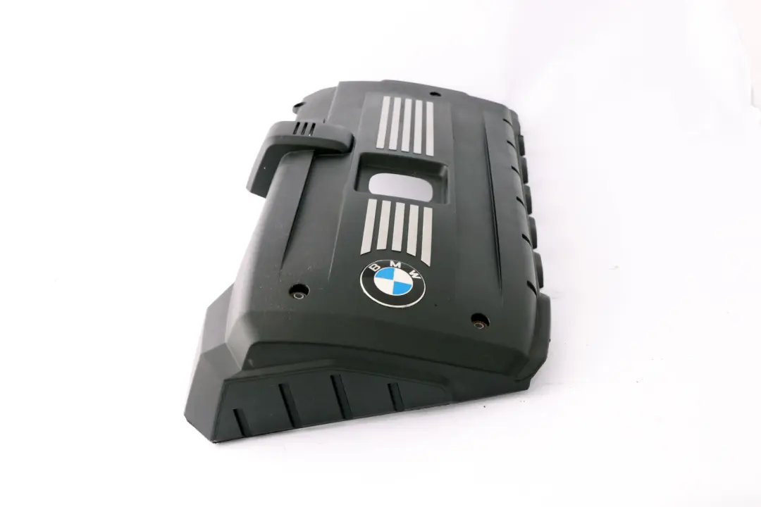 N52N Engine Top Cover to BMW E60 LCI E81 E90 E91 E92 Petrol with Part number 7575032 BMW E60 LCI E81 E90 E91 E92 Petrol N52N Engine Top Cover - SKU 7575032 - Part number 7575032