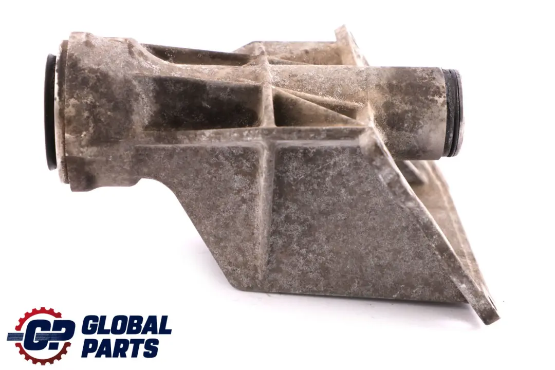 BMW E84 dX E90 320xd Podpora Łapa Półosi 7575061 - SKU 7575060 - Numer Części 7575060