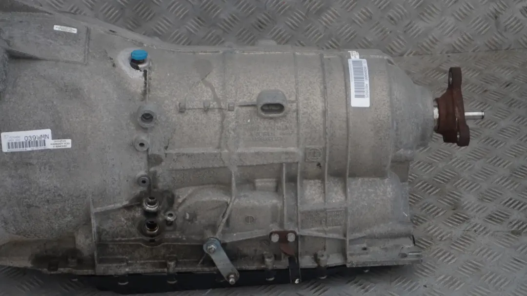 M57N2 Boîte de vitesse automatique GA6HP26Z GARANTIE pour BMW E90 E91 E92 Diesel 335d à propos du numéro de pièce 7576098 BMW E90 E91 E92 Diesel 335d M57N2 Boîte de vitesse automatique GA6HP26Z GARANTIE - SKU 7576098 - Numéro de pièce 7576098