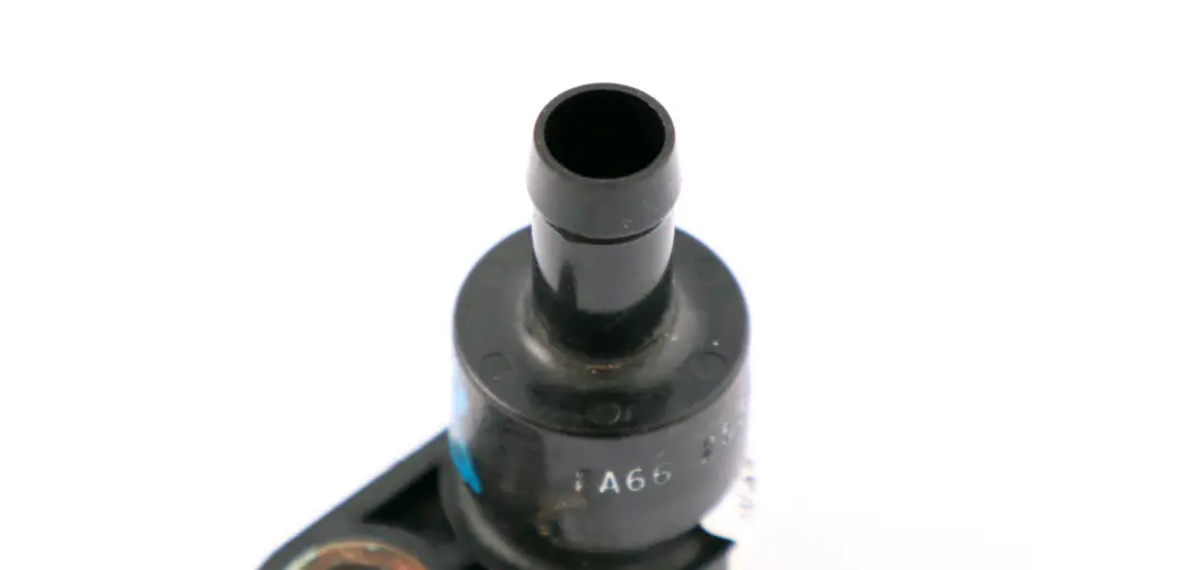 Cache-culasse moteur Vanne d'aeration carter vilebrequin Mini Cooper R50 R52 R53 - SKU 7577568 - Numéro de pièce 7577568