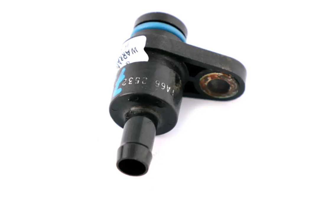 Kurbelgehäuseentlüftungsventil für BMW MINI Cooper One R50 R52 R53 mit Teilenummer 7577568 BMW MINI Cooper One R50 R52 R53 Kurbelgehäuseentlüftungsventil - SKU 7577568 - Teilenummer 7577568