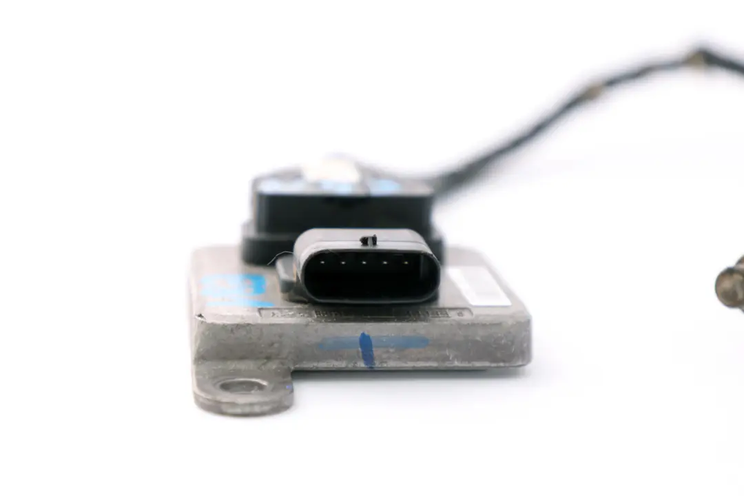 Sensor NOx BMW E81 E87 LCI E90 E91 E92 Escape Gasolina N43 7587127  - SKU 7580517 - Número de pieza 7580517