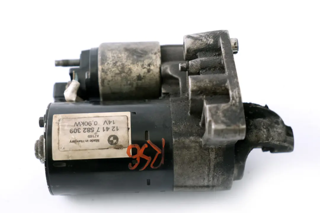 0,95 KW Engine Starter Motor to BMW Mini Cooper Clubman R55 R56 with Part number 7582309 BMW Mini Cooper Clubman R55 R56 0,95 KW Engine Starter Motor - SKU 7582309 - Part number 7582309