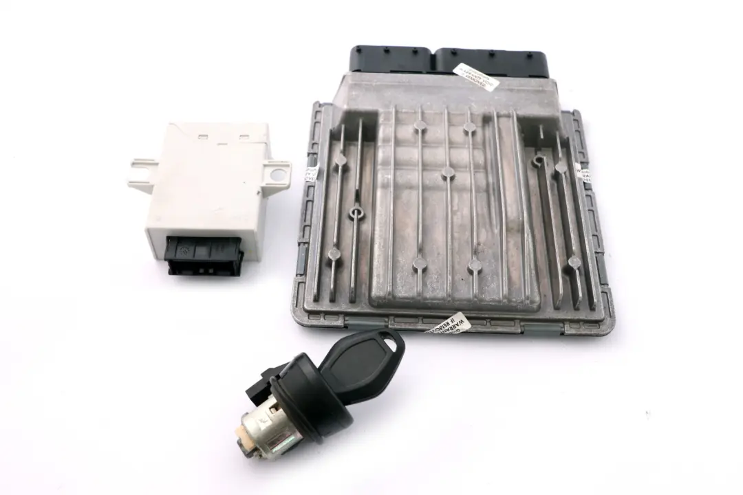 BMW X3 E83 2.5si N52N 218HP Motor Kit ECU DME Clave Manual Caja Cambios - SKU 7583526-1 - Número de pieza 7583526