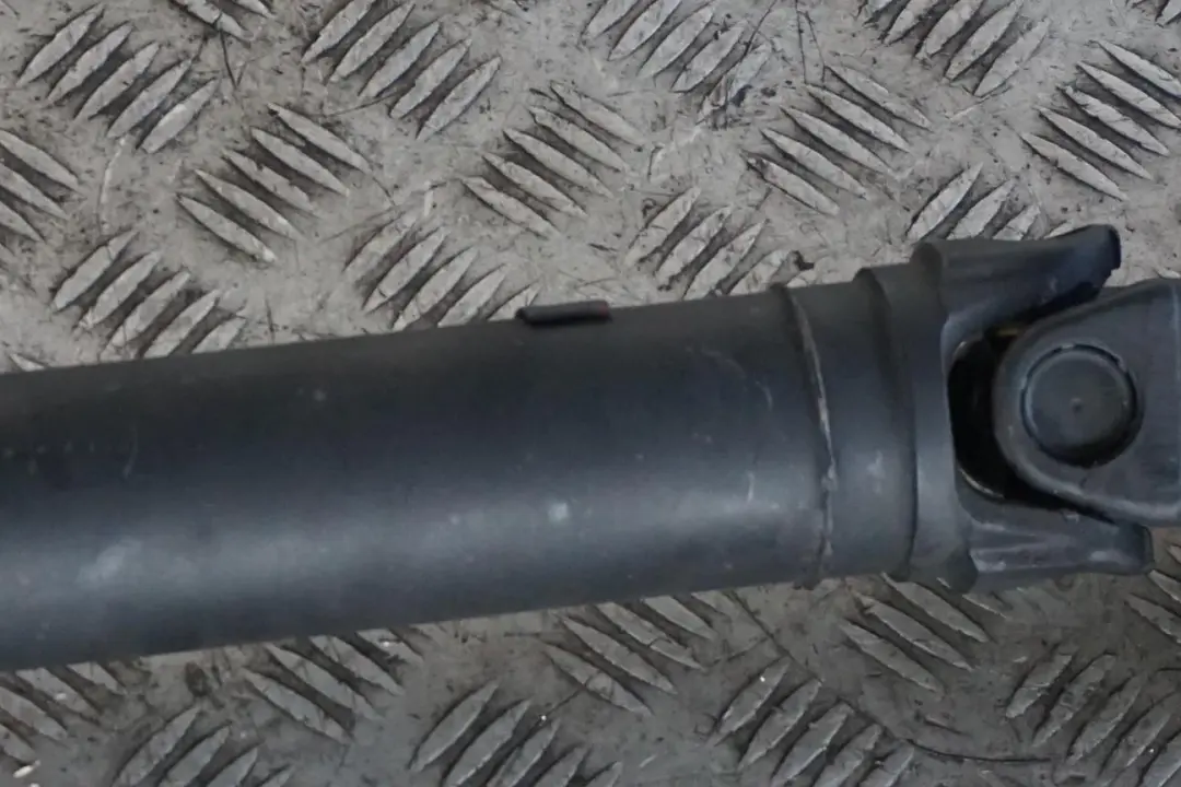 Reihe E83 3.0d M57N2 Gelenkwelle Kardanwelle Hinten L=1252MM für BMW X3 mit Teilenummer 7585939 BMW X3 Reihe E83 3.0d M57N2 Gelenkwelle Kardanwelle Hinten L=1252MM - SKU 7585939-1 - Teilenummer 7585939