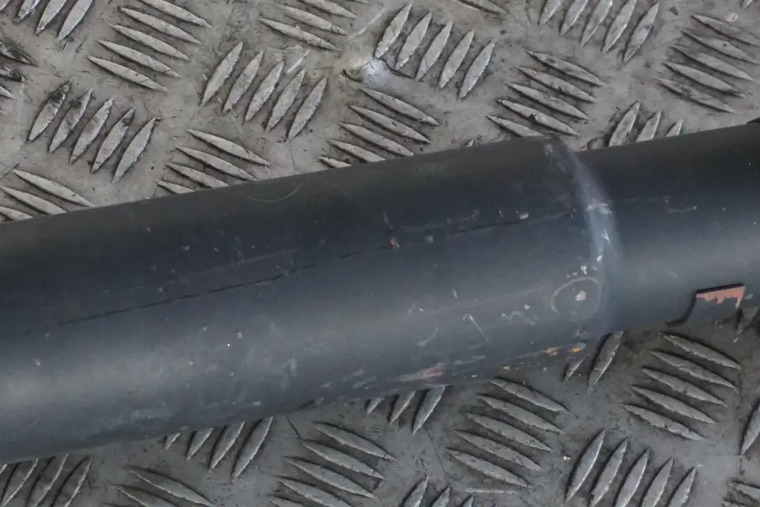 Reihe E83 3.0d M57N2 Gelenkwelle Kardanwelle Hinten L=1252MM für BMW X3 mit Teilenummer 7585939 BMW X3 Reihe E83 3.0d M57N2 Gelenkwelle Kardanwelle Hinten L=1252MM - SKU 7585939-1 - Teilenummer 7585939