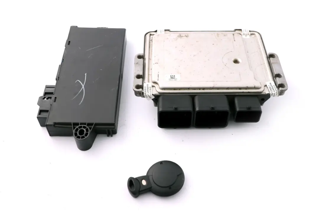 174PS Steuergerät DME CAS3 Schlüssel Automat für BMW Mini Cooper S R56 N14 mit Teilenummer 7586134 BMW Mini Cooper S R56 N14 174PS Steuergerät DME CAS3 Schlüssel Automat - SKU 7586134-3 - Teilenummer 7586134