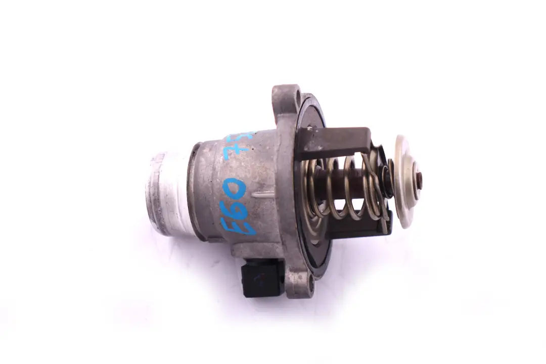 Coolant Pump Thermostat BMW E53 E60 E61 E63 E65 F01 F07 F10 F11 F15 to with Part number 7586885 Coolant Pump Thermostat BMW E53 E60 E61 E63 E65 F01 F07 F10 F11 F15 - SKU 7586885 - Part number 7586885