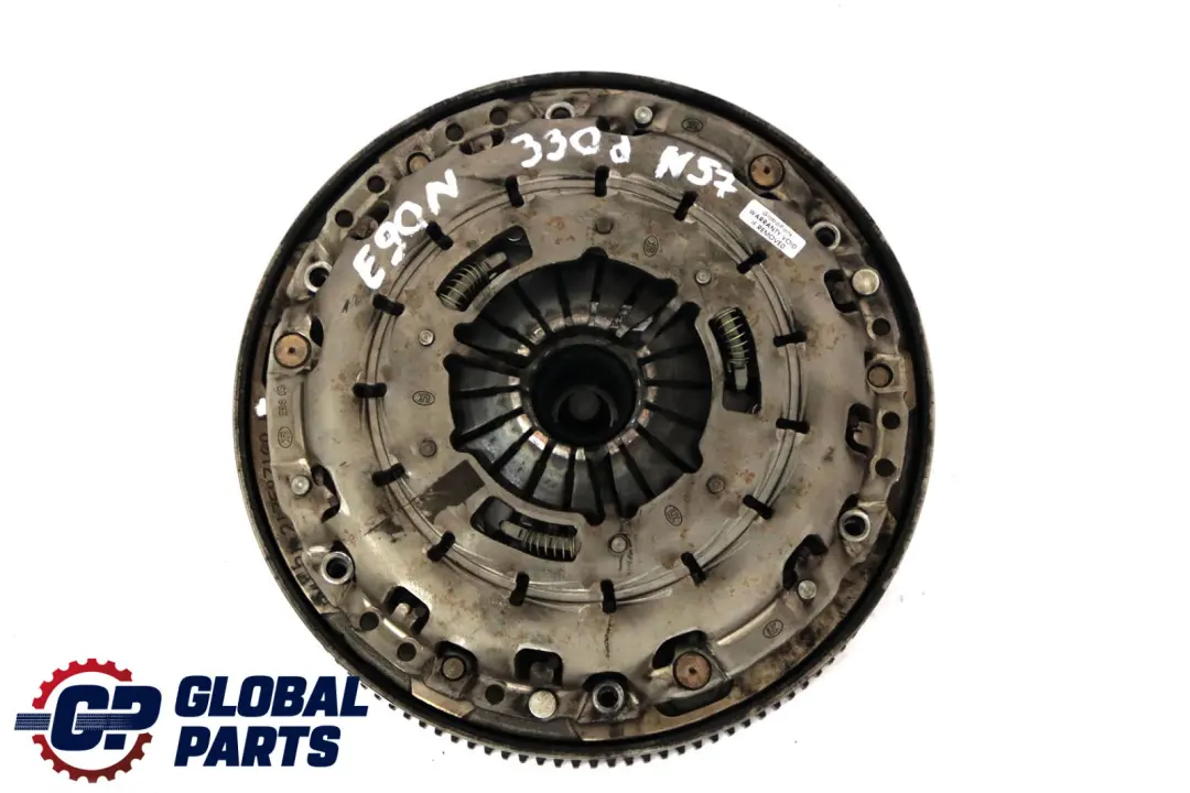 N57 Zweimassenschwungrad Kupplungssatz für BMW E90 E91 LCI E92 325d 330d mit Teilenummer 7587160 BMW E90 E91 LCI E92 325d 330d N57 Zweimassenschwungrad Kupplungssatz - SKU 7587160 - Teilenummer 7587160