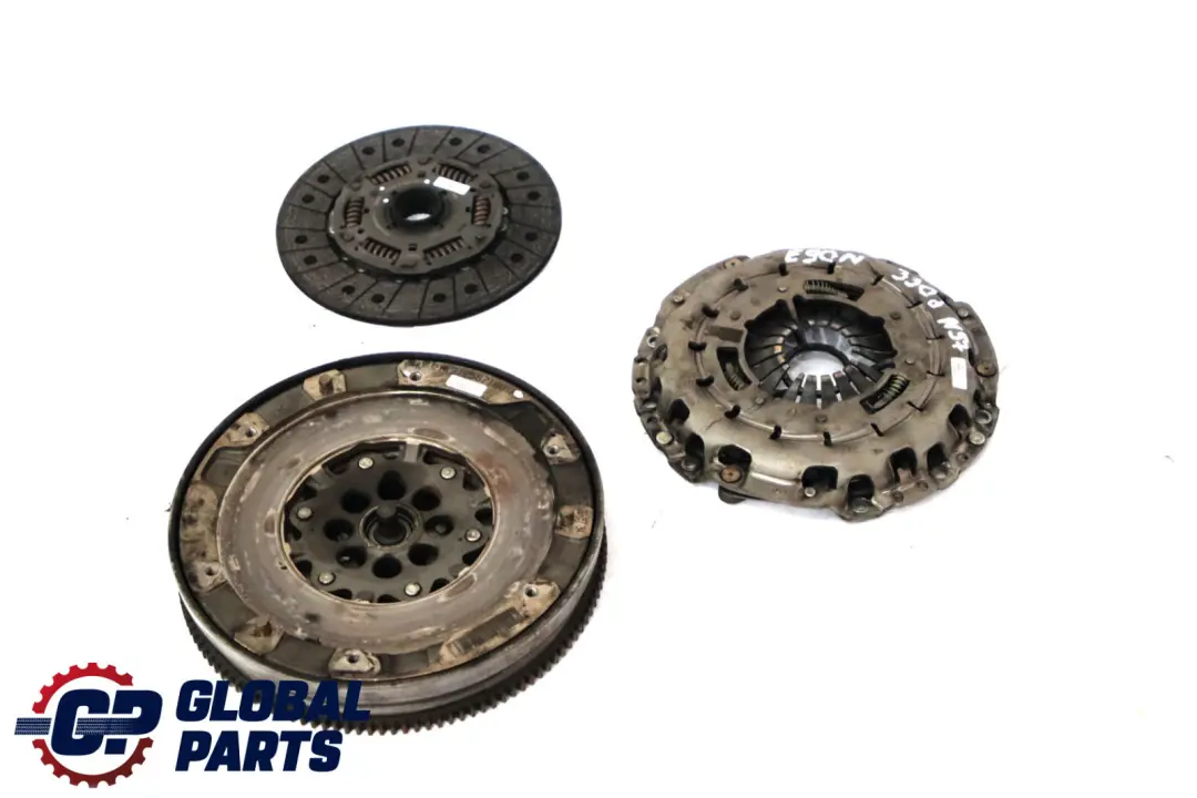N57 Kit de embrague de doble volante para BMW E90 E91 LCI E92 325d 330d con número de pieza 7587160 BMW E90 E91 LCI E92 325d 330d N57 Kit de embrague de doble volante - SKU 7587160 - Número de pieza 7587160