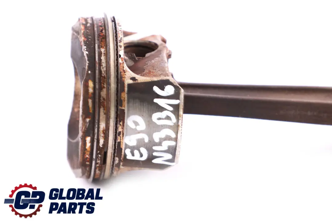 N43 N43B16A Tłok Korbowód do BMW E81 E90 116i 316i 1.6 o numerze 7589537 BMW E81 E90 116i 316i 1.6 N43 N43B16A Tłok Korbowód - SKU 7589537 - Numer Części 7589537