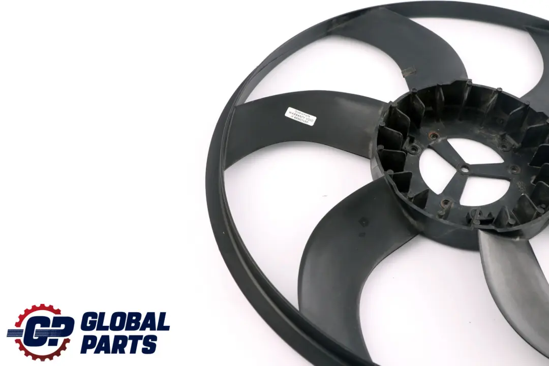 Lüfterzarge für BMW 1 3 er E81 E87 E90 E91 LCI mit Teilenummer 7590699 BMW 1 3 er E81 E87 E90 E91 LCI Lüfterzarge - SKU 7590699-2 - Teilenummer 7590699