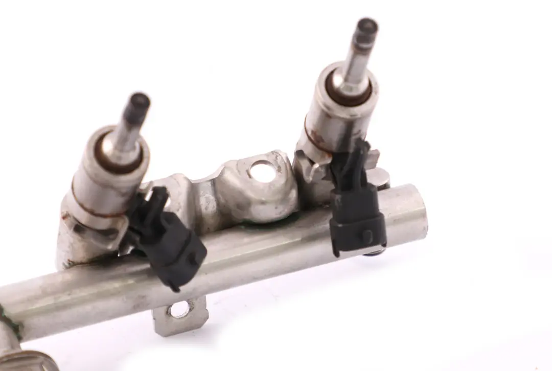 Rail BMW F20 F30 Mini R56 LCI N13 Fuel Injector Tube Pipe Line to Injection with Part number 7592426 Injection Rail BMW F20 F30 Mini R56 LCI N13 Fuel Injector Tube Pipe Line - SKU 7592426-1 - Part number 7592426