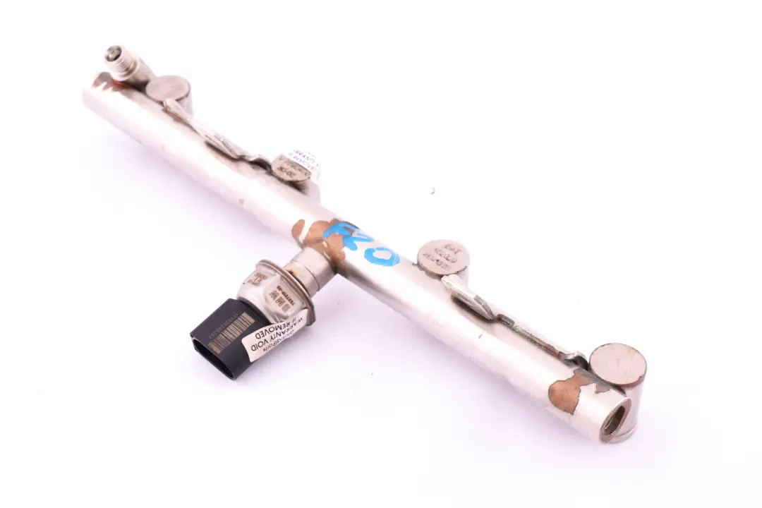 Listwa Wtryskowa Czujnik do BMW F20 F21 F30 F31 N13 o numerze 7592426 BMW F20 F21 F30 F31 N13 Listwa Wtryskowa Czujnik - SKU 7592426 - Numer Części 7592426