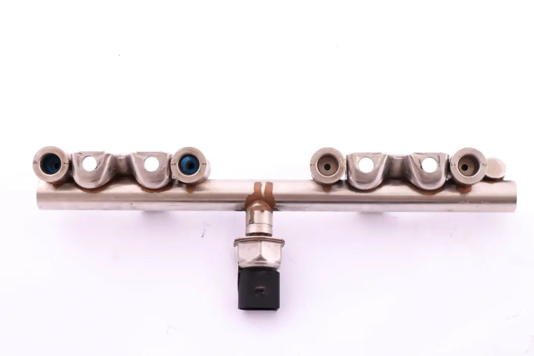 Injector Tube BMW F20 F21 F30 F31 N13 Injection Rail Pipe Line to Fuel with Part number 7592426 Fuel Injector Tube BMW F20 F21 F30 F31 N13 Injection Rail Pipe Line - SKU 7592426 - Part number 7592426
