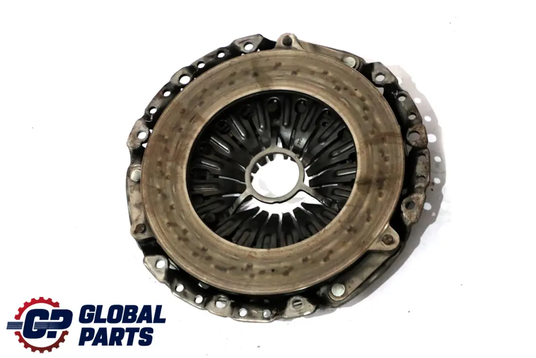 N47N Kit d'embrayage à double volant d'inertie pour BMW E90 E91 E92 LCI 320d Diesel à propos du numéro de pièce 7594958 BMW E90 E91 E92 LCI 320d Diesel N47N Kit d'embrayage à double volant d'inertie - SKU 7594958 - Numéro de pièce 7594958