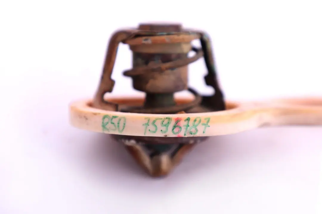 Mini One R50 R52 R53 Thermostat With Gasket - SKU 7596787 - Part number 7596787