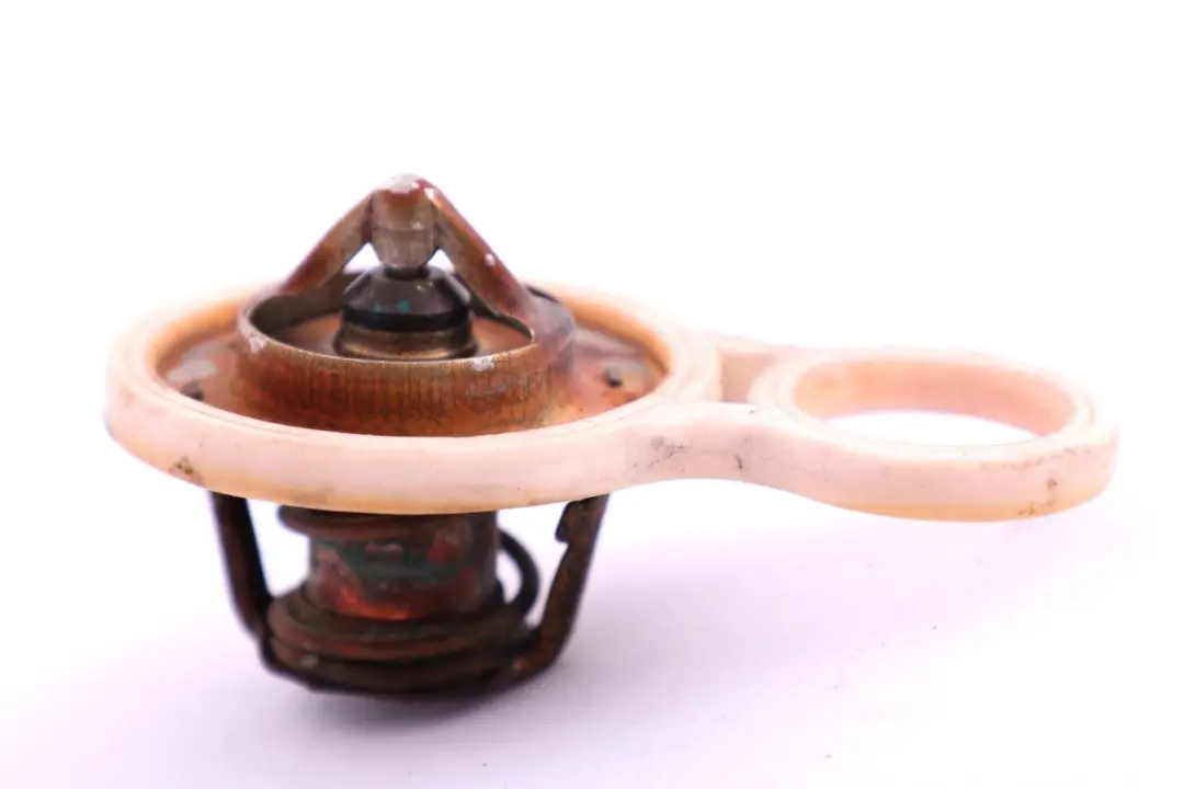 Thermostat mit Dichtung für Mini R50 R52 R53 mit Teilenummer 7596787 Mini R50 R52 R53 Thermostat mit Dichtung - SKU 7596787 - Teilenummer 7596787