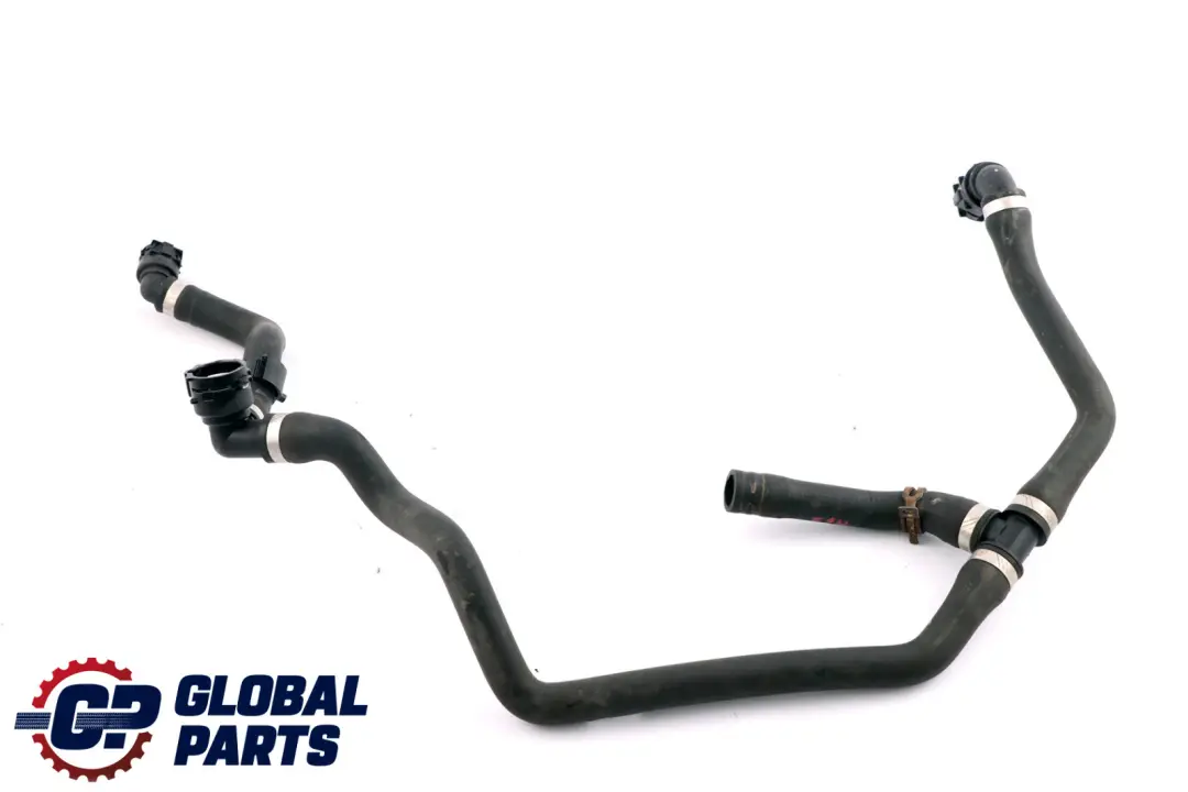 Tubo flessibile acqua refrigerante motore benzina N13 per BMW F20 F21 con numero di parte 7596834 BMW F20 F21 Tubo flessibile acqua refrigerante motore benzina N13 - SKU 7596834 - Numero di parte 7596834