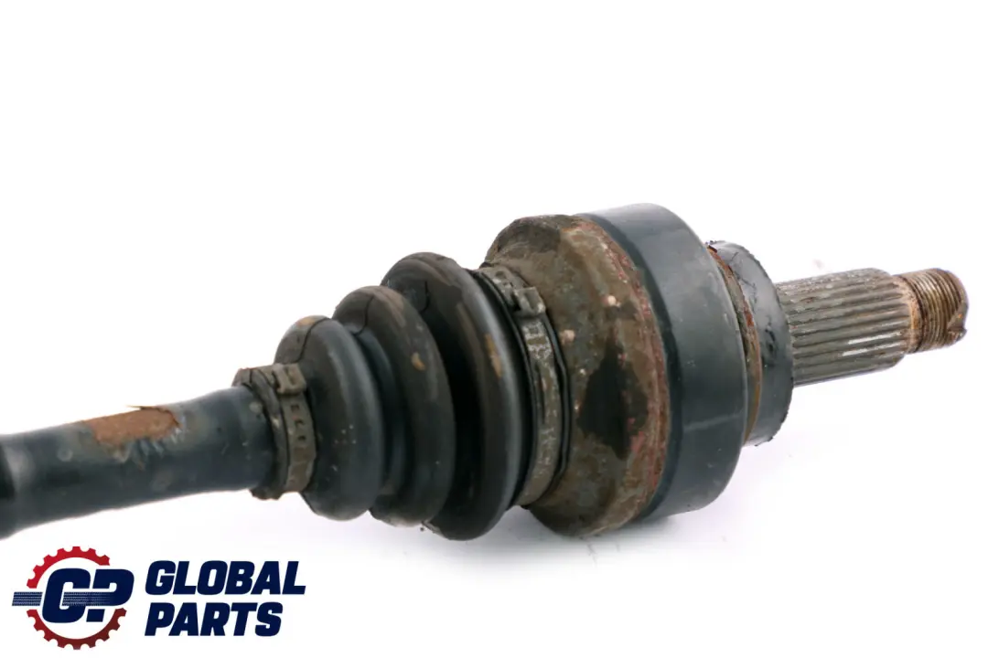 Albero Trasmissione In Uscita A Sinistra N/S per BMW F20 F21 F22 F23 F30 con numero di parte 7597681 BMW F20 F21 F22 F23 F30 Albero Trasmissione In Uscita A Sinistra N/S - SKU 7597681 - Numero di parte 7597681