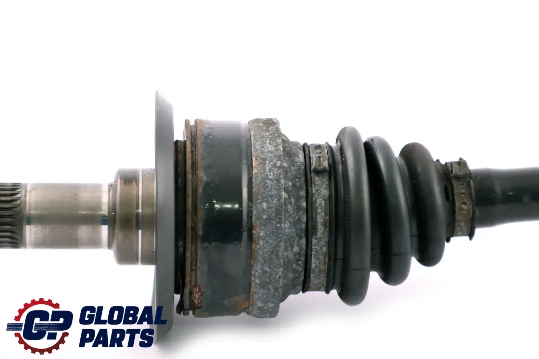 Arbre de transmission de sortie gauche pour BMW F20 F21 F22 F23 F30 à propos du numéro de pièce 7597681 BMW F20 F21 F22 F23 F30 Arbre de transmission de sortie gauche - SKU 7597681 - Numéro de pièce 7597681