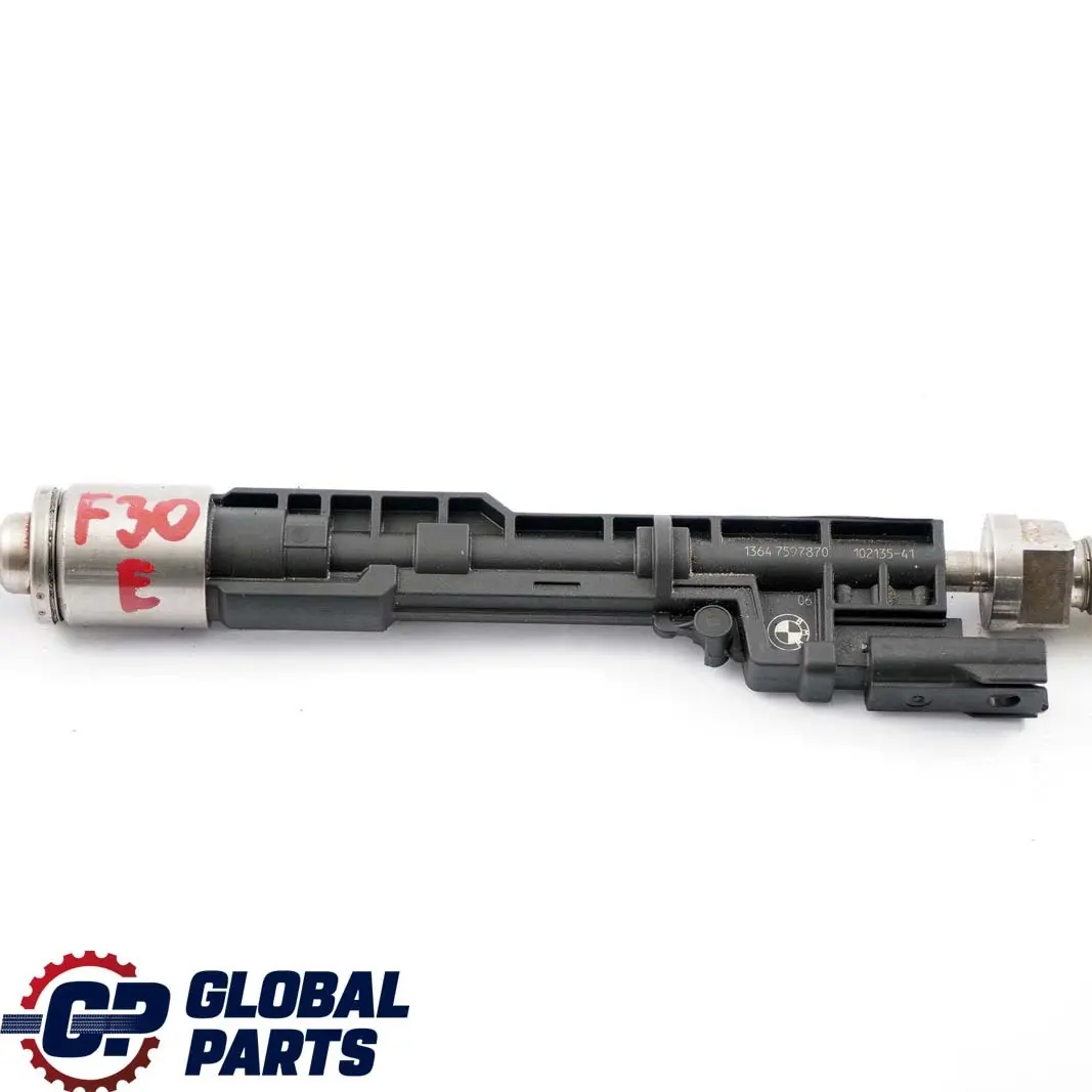 Essence Injecteur EU5 pour BMW 1 F10 F11 F20 F21 F30 F31 LCI à propos du numéro de pièce 7597870 BMW 1 F10 F11 F20 F21 F30 F31 LCI Essence Injecteur EU5 - SKU 7597870 - Numéro de pièce 7597870