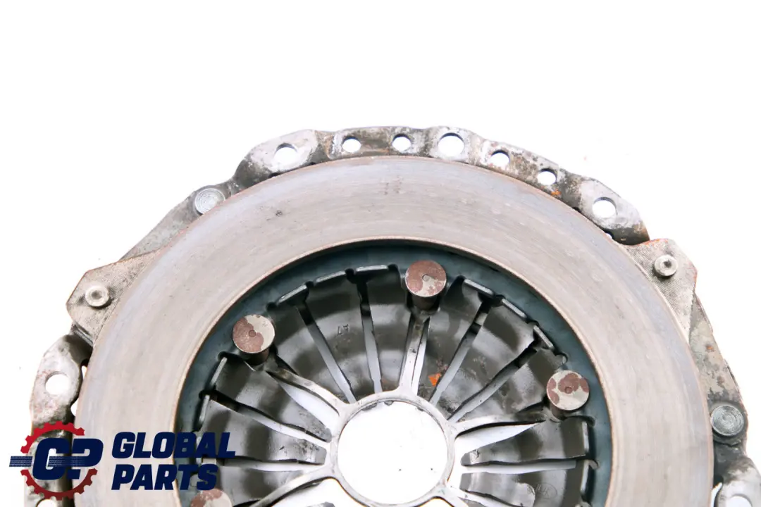 N46 N43 Docisk Sprzęgła do BMW E81 LCI E90 E92 E93 o numerze 7599307 BMW E81 LCI E90 E92 E93 N46 N43 Docisk Sprzęgła - SKU 7599307 - Numer Części 7599307