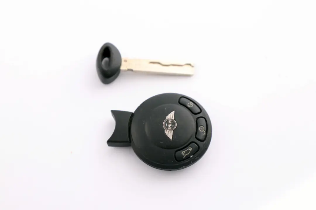 Steuergerät DME CAS 3 Schlüssel Schaltgetriebe für Mini Cooper 9 R55 R56 R57 N12 1.6 mit Teilenummer 7600020 Mini Cooper 9 R55 R56 R57 N12 1.6 Steuergerät DME CAS 3 Schlüssel Schaltgetriebe - SKU 7600020-9 - Teilenummer 7600020