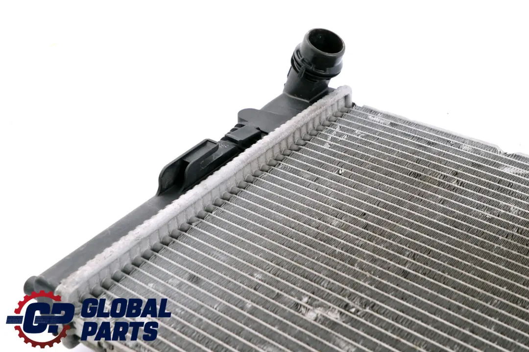 Kühlmittelkühler Kühler für BMW 1 3 er F20 F21 F30 F31 mit Teilenummer 7600511 BMW 1 3 er F20 F21 F30 F31 Kühlmittelkühler Kühler - SKU 7600511 - Teilenummer 7600511