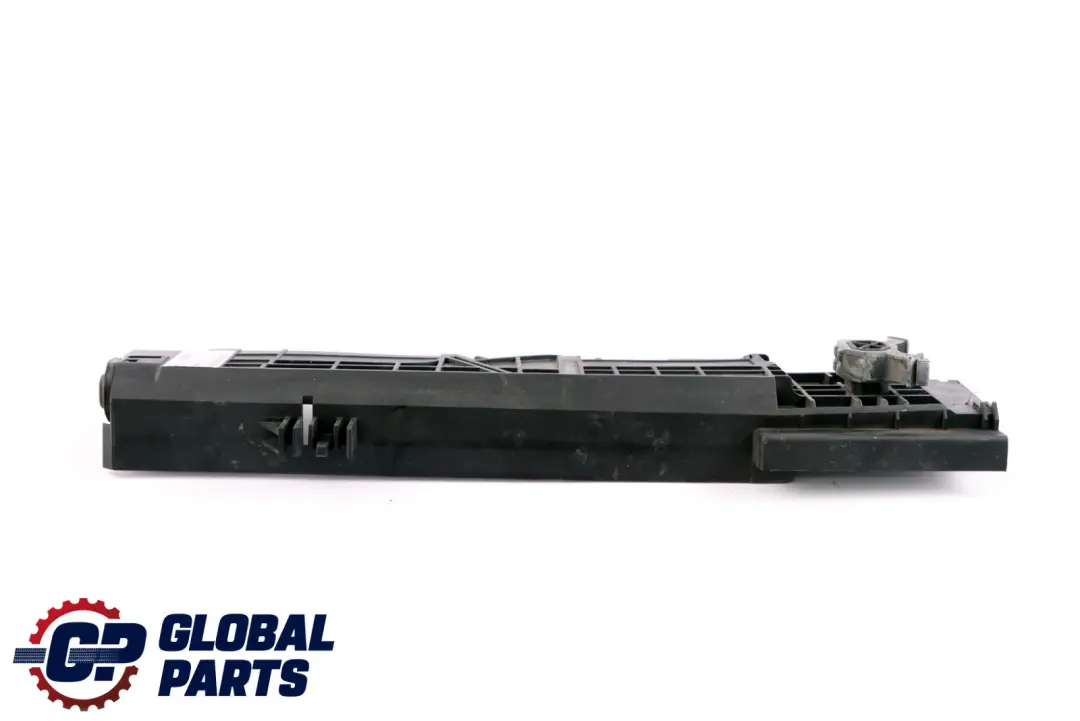 Radiator Carrier Bracket Mount Left N/S to BMW F20 F21 F30 LCI with Part number 7600536 BMW F20 F21 F30 LCI Radiator Carrier Bracket Mount Left N/S - SKU 7600536 - Part number 7600536