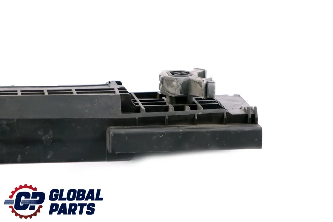 Radiator Carrier Bracket Mount Left N/S to BMW F20 F21 F30 LCI with Part number 7600536 BMW F20 F21 F30 LCI Radiator Carrier Bracket Mount Left N/S - SKU 7600536 - Part number 7600536