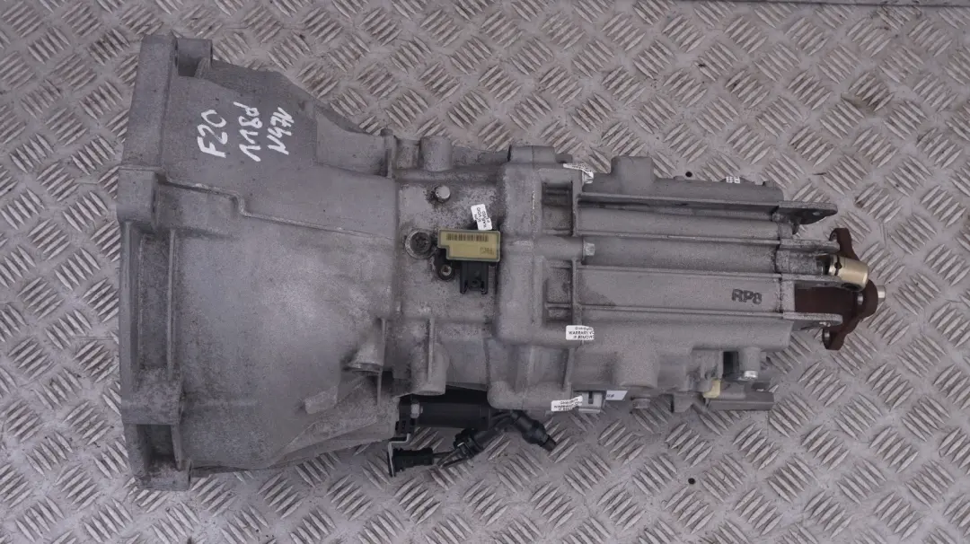 BMW 1 3 er F20 F21 F30 F31 118d 318d N47N 6 Gang Getriebe START/STOP GARANTIE - SKU 7600988 - Teilenummer 7600988