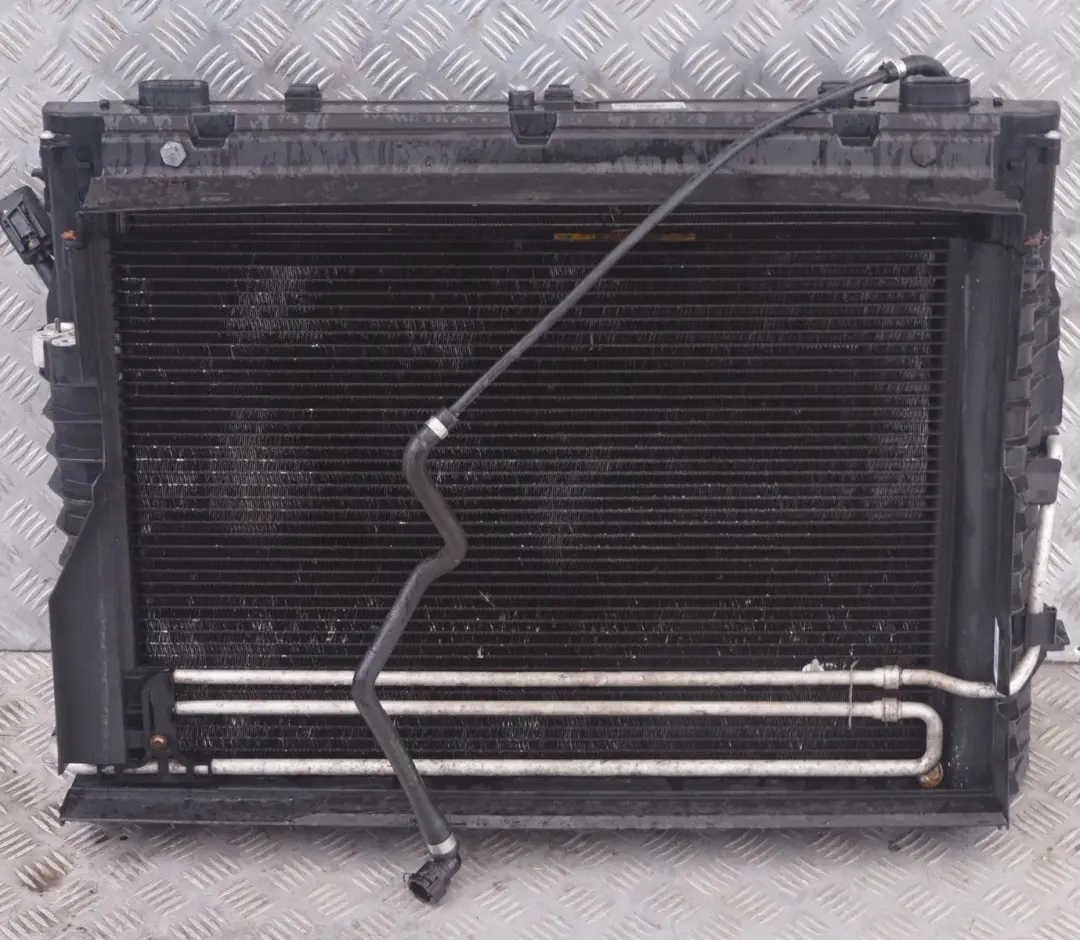 BMW 5 6 er E60 E61 E63 LCI N53 Lüfterzarge Mit Lüfter 400W - SKU 7603762 - Teilenummer 7603762