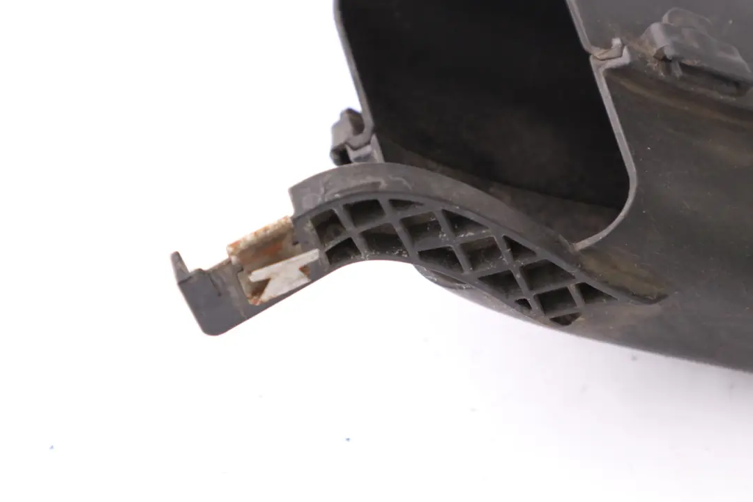 Conducto De Aire Alternador Canal De Aire para BMW F20 F21 F30 F31 LCI con número de pieza 7604340 BMW F20 F21 F30 F31 LCI Conducto De Aire Alternador Canal De Aire - SKU 7604340 - Número de pieza 7604340