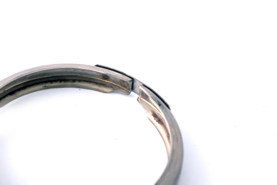 Collier D'Échappement Moteur pour Mini Cooper F54 F55 F56 F57 F60 à propos du numéro de pièce 7606136 Mini Cooper F54 F55 F56 F57 F60 Collier D'Échappement Moteur - SKU 7606136 - Numéro de pièce 7606136