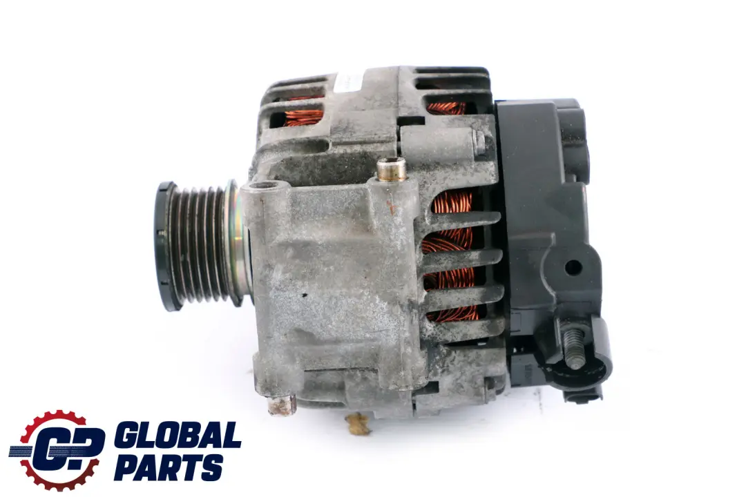 Alternator Prądnica 7576921 120A do MINI R55 R56 o numerze 7615484 MINI R55 R56 Alternator Prądnica 7576921 120A - SKU 7615484 - Numer Części 7615484