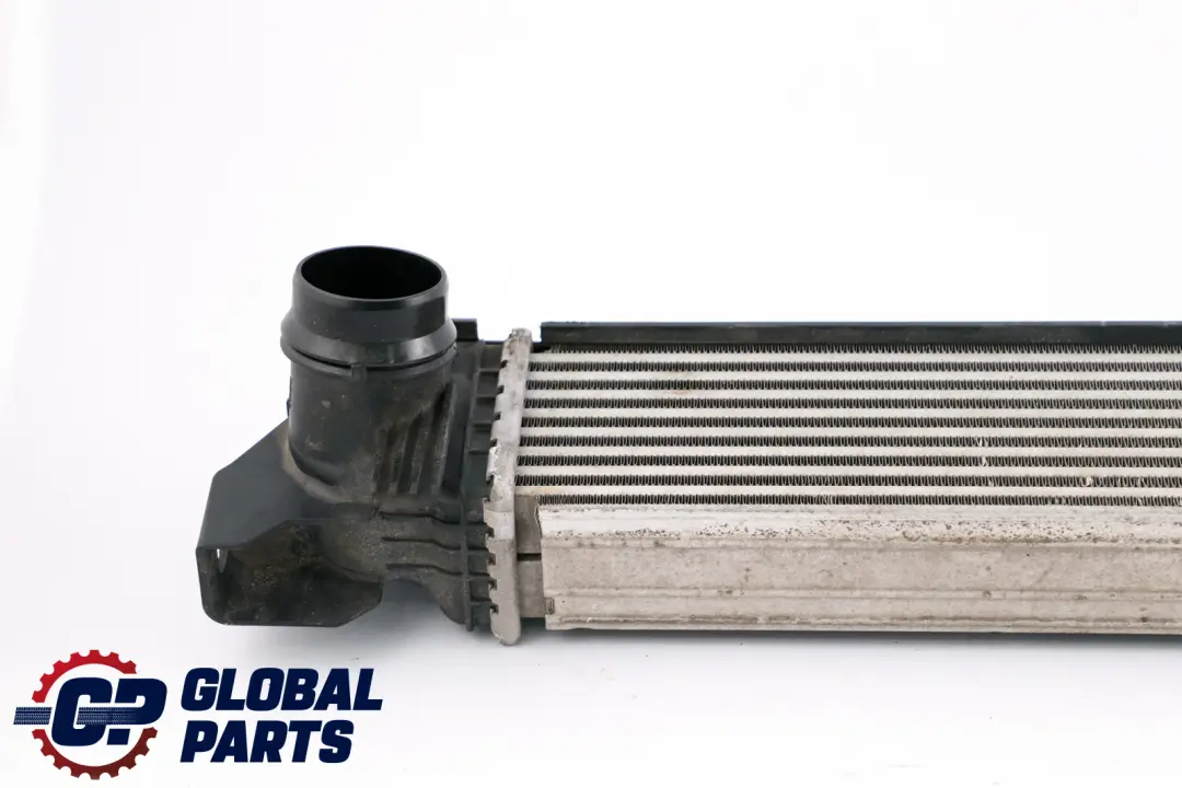 Radiador Enfriador De Aire De Carga Intercooler para Mini F55 F56 con número de pieza 7617596 Mini F55 F56 Radiador Enfriador De Aire De Carga Intercooler - SKU 7617596 - Número de pieza 7617596