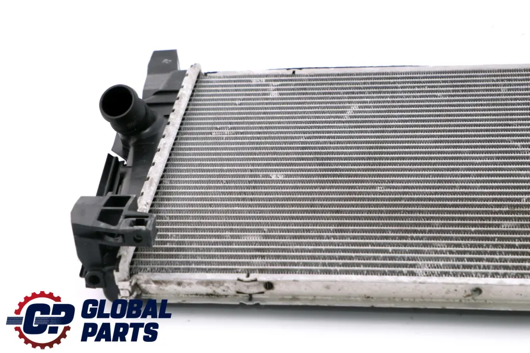 Radiatore Acqua Diesel per Mini Cooper One D F55 F56 F57 F60 con numero di parte 7617630 Mini Cooper One D F55 F56 F57 F60 Radiatore Acqua Diesel - SKU 7617630 - Numero di parte 7617630