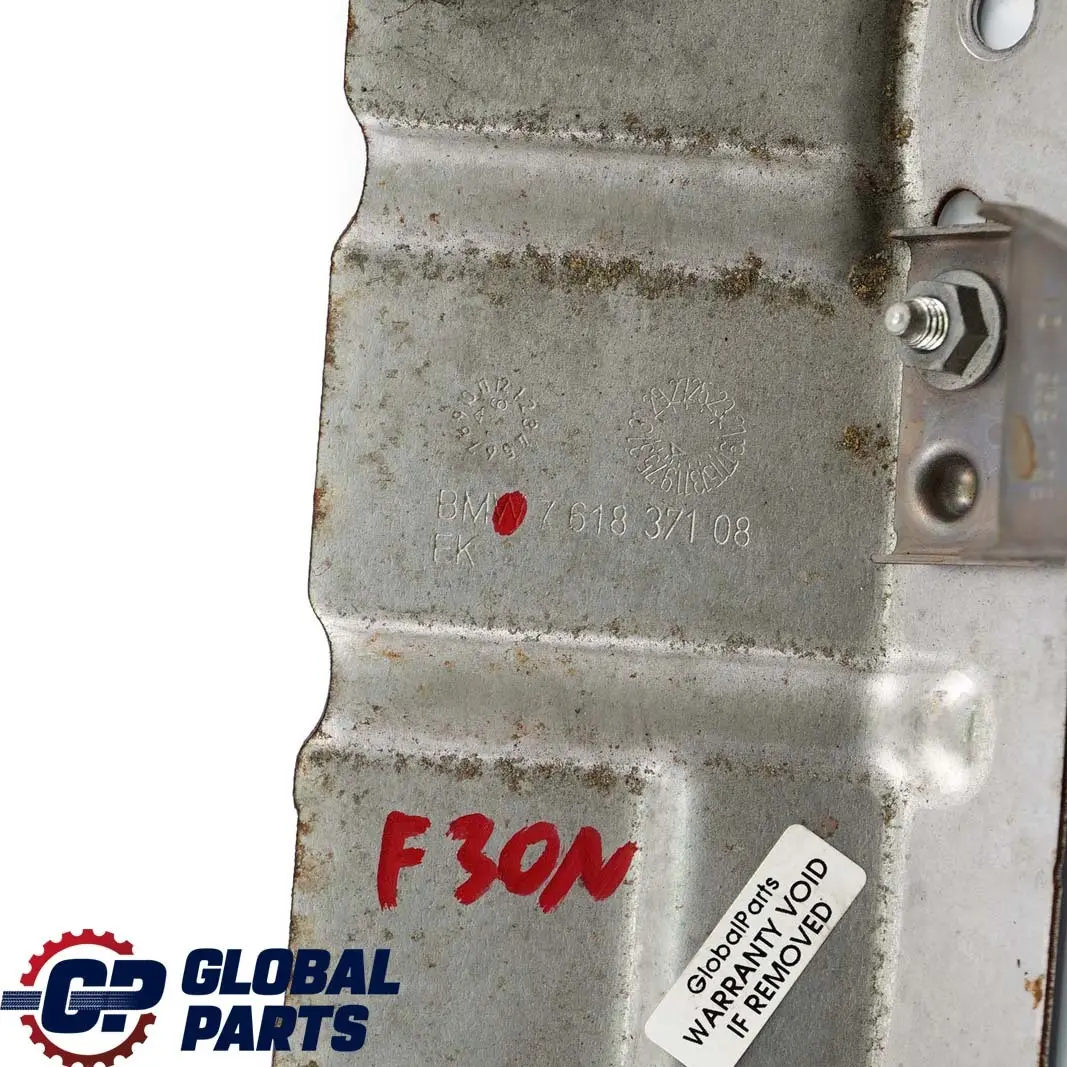 Collettore Lamiera Protezione Calore per BMW F20 F21 F30 LCI Mini F55 F56 B48 con numero di parte 7618371 BMW F20 F21 F30 LCI Mini F55 F56 B48 Collettore Lamiera Protezione Calore - SKU 7618371 - Numero di parte 7618371