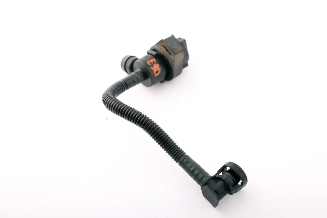BMW E60 E61 X1 E84 E87 E90 E91 E92 Robinet Carburant Tuyau Ventilation - SKU 7618643 - Numéro de pièce 7618643