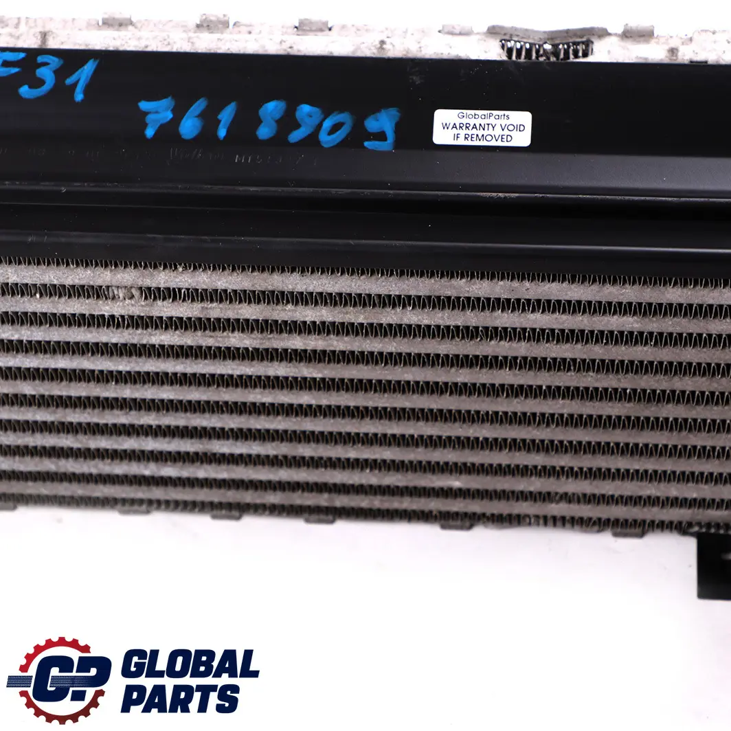 N20 B38 Refroidisseur d'air Radiateur Intercooler pour BMW F20 F21 F30 F31 à propos du numéro de pièce 7618809 BMW F20 F21 F30 F31 N20 B38 Refroidisseur d'air Radiateur Intercooler - SKU 7618809 - Numéro de pièce 7618809
