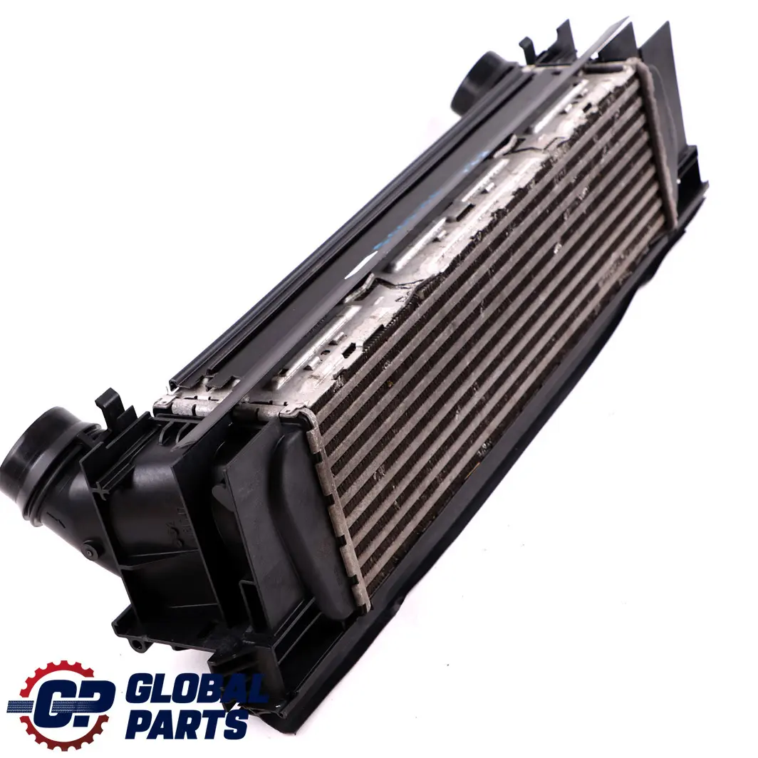 N20 B38 Refroidisseur d'air Radiateur Intercooler pour BMW F20 F21 F30 F31 à propos du numéro de pièce 7618809 BMW F20 F21 F30 F31 N20 B38 Refroidisseur d'air Radiateur Intercooler - SKU 7618809 - Numéro de pièce 7618809