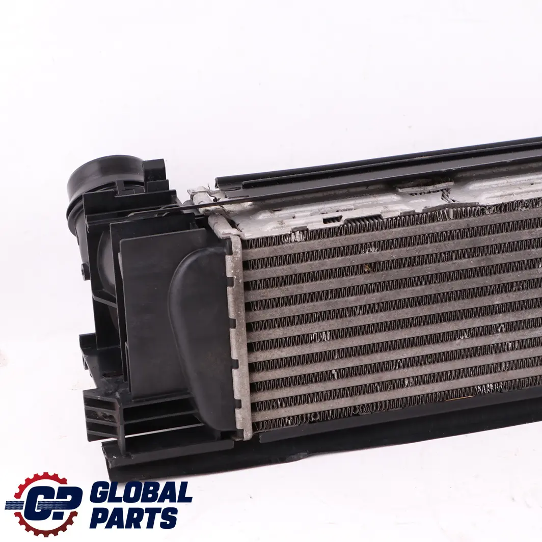 N20 B38 Refroidisseur d'air Radiateur Intercooler pour BMW F20 F21 F30 F31 à propos du numéro de pièce 7618809 BMW F20 F21 F30 F31 N20 B38 Refroidisseur d'air Radiateur Intercooler - SKU 7618809 - Numéro de pièce 7618809