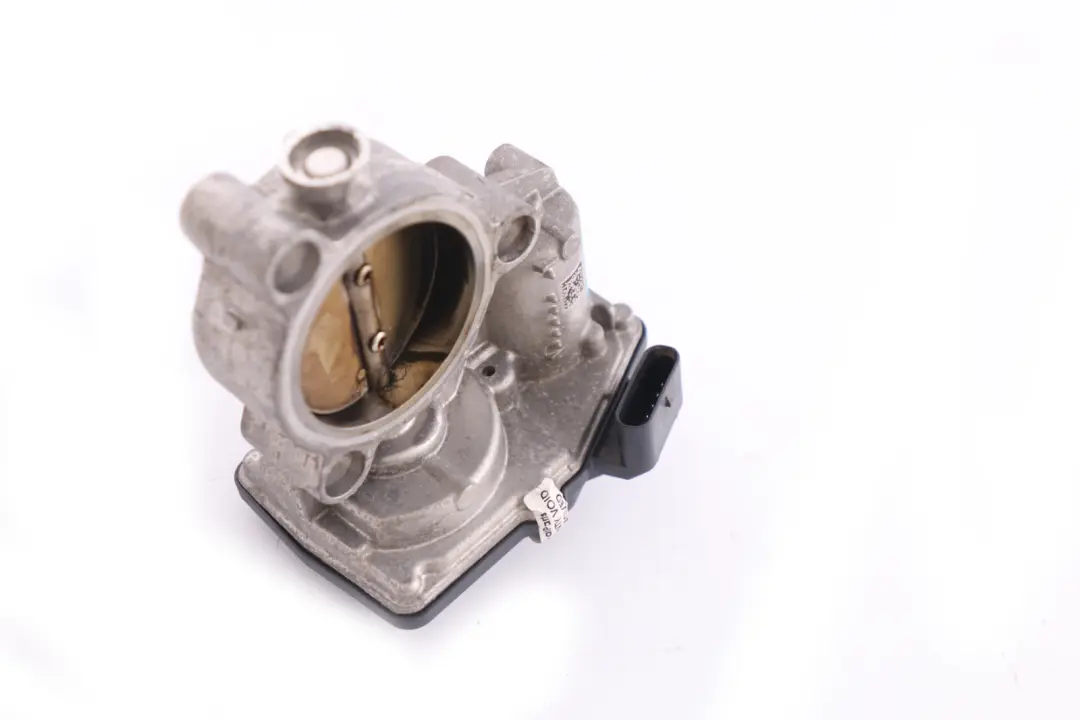 Przepustnica Silnika B38 Benzyna do BMW F20 F21 F30 LCI Mini F55 F56 o numerze 7618838 BMW F20 F21 F30 LCI Mini F55 F56 Przepustnica Silnika B38 Benzyna - SKU 7618838 - Numer Części 7618838